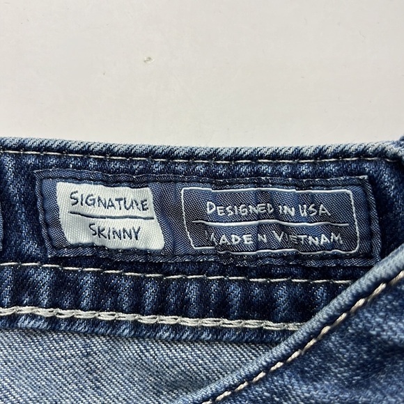 Miss Me Signature Skinny Size 27 - Picture 9 of 16